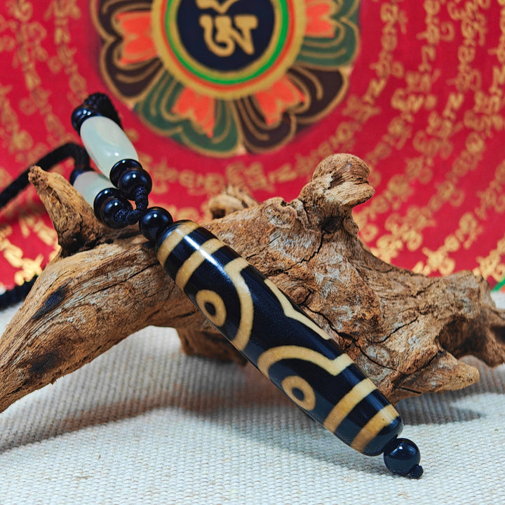 Tibet Agate Dzi Protection Energy Pendant - BuddhaEnergyHealing