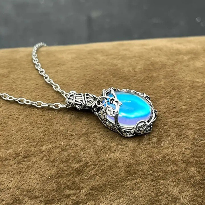 Vintage Unique Thorns and Aurora Protection Necklace - BuddhaEnergyHealing